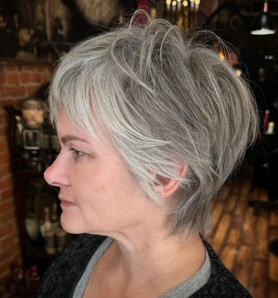 12-modern-pixie-cut-with-longer-layers