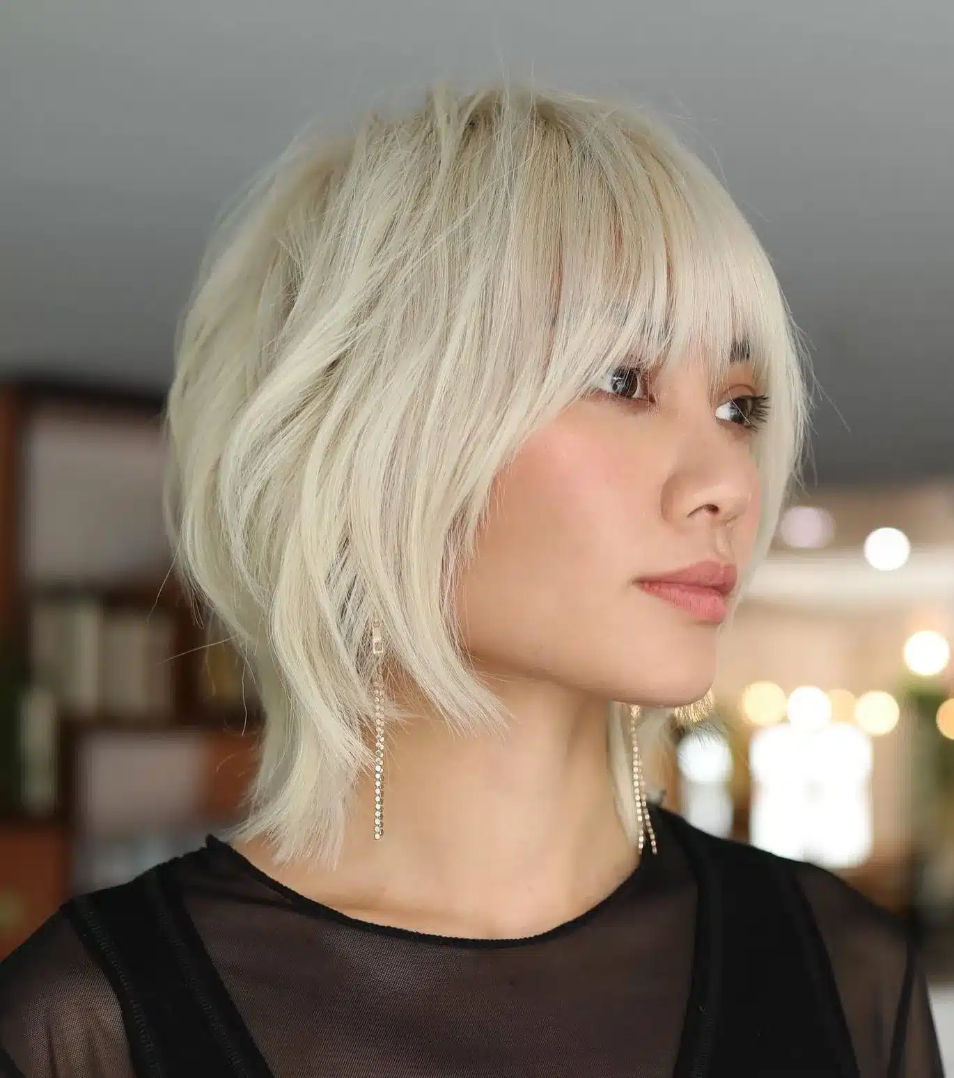 Short Wolf Cuts 2025: Chic and Shaggy Hair Trends Explored
