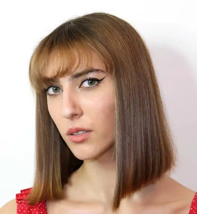 23-angled-blunt-bob-with-choppy-bangs