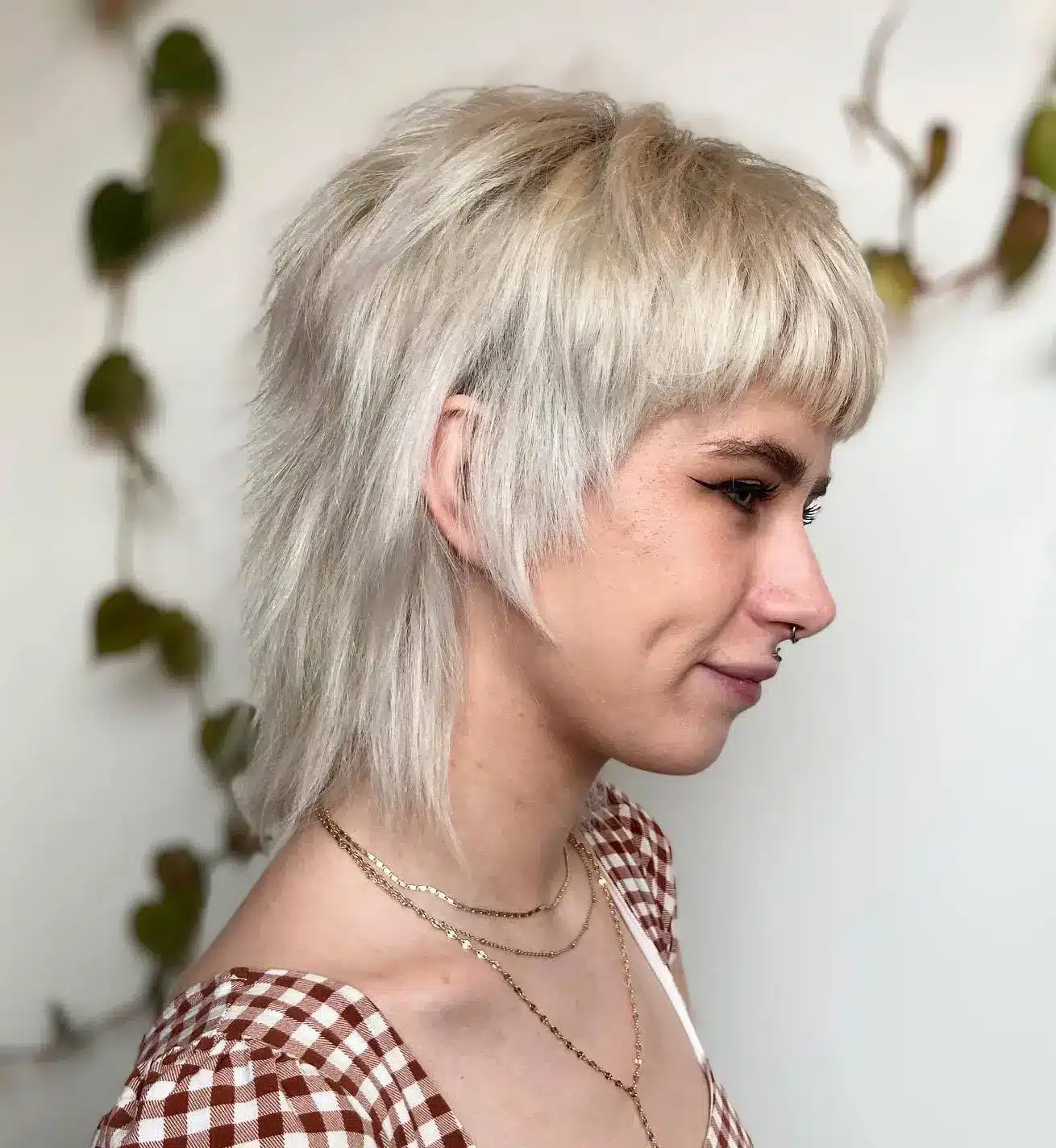 platinum-blonde-textured-wolf-cut