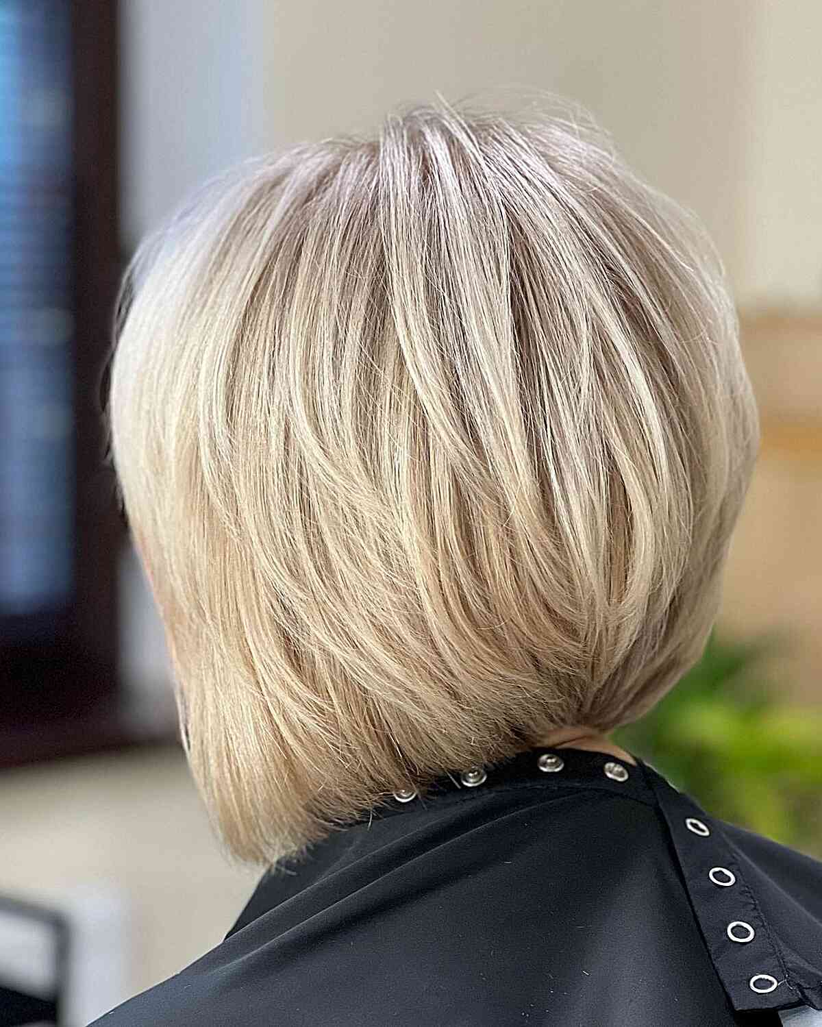 Blonde Bob Haircut with Visible Layering
