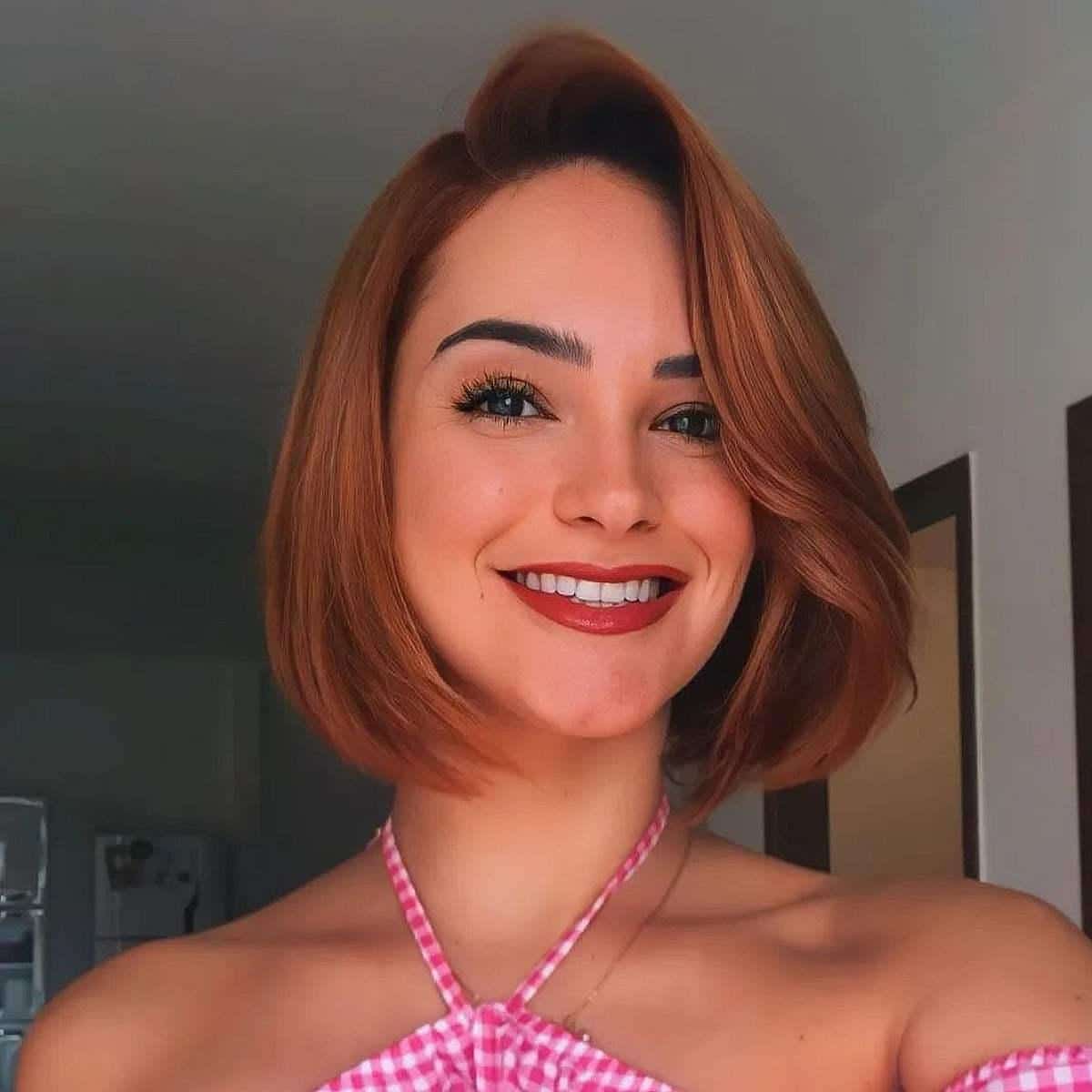 Voluminous Short Hair with Side Parting for a Girl