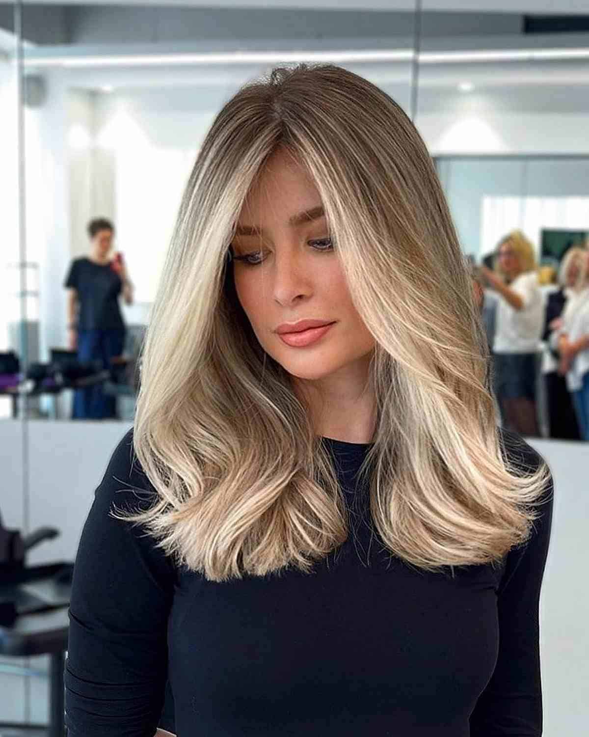 Blonde Hair with a Light Blonde Money Piece