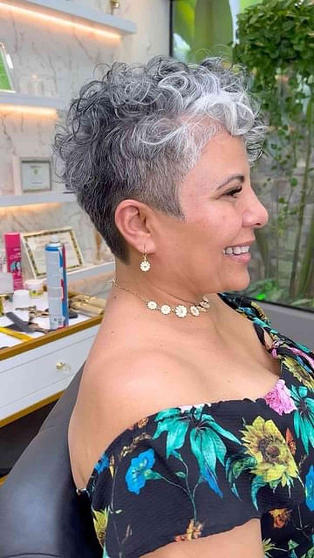 Edgy Salt And Pepper Pixie Cut 28 Salt and Pepper Hair Color Ideas for Women in Style
