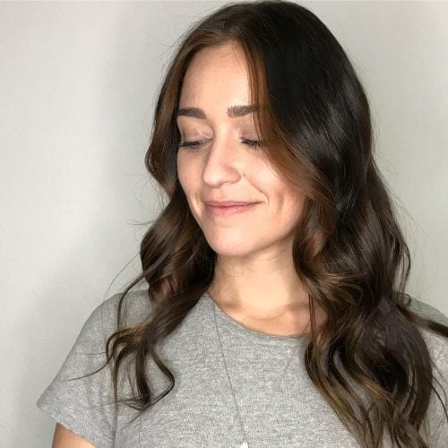 Face-Framing Walnut Brown Highlights