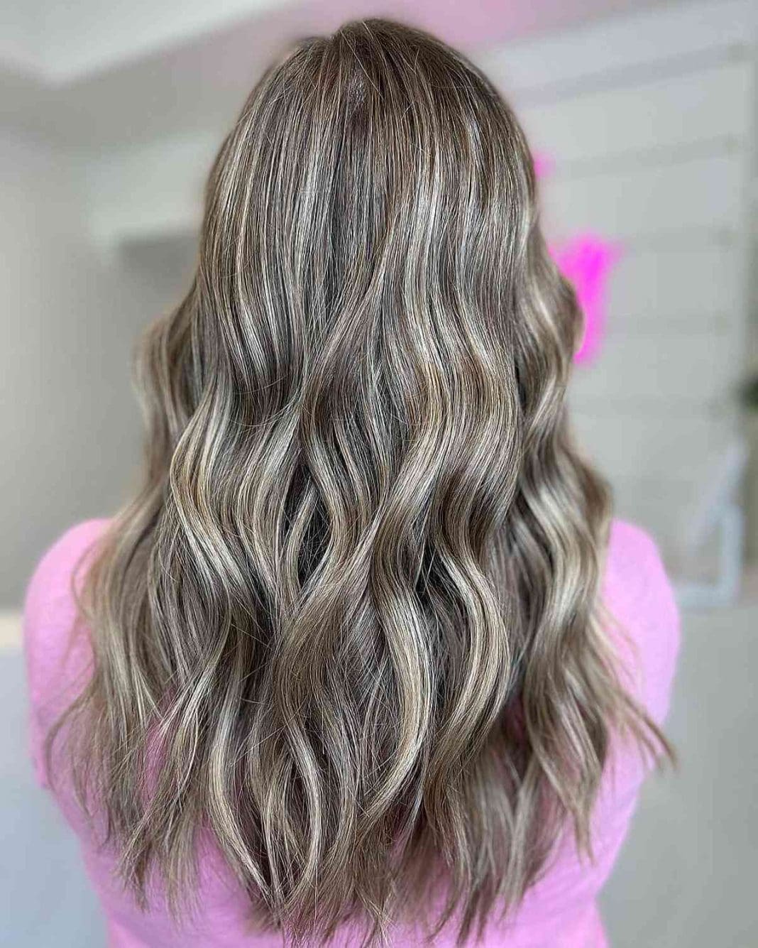 25 Platinum Blonde Highlights to Rock This Winter 2026